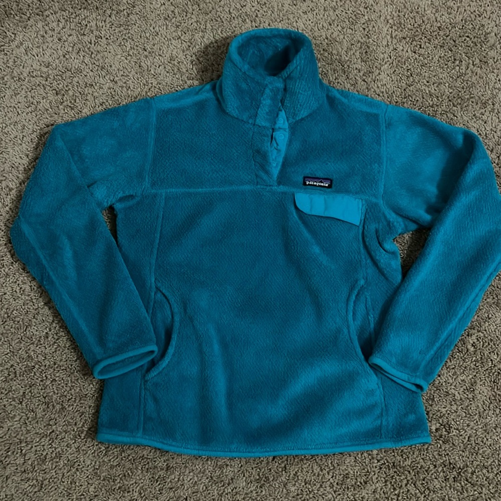 Patagonia medium sweater